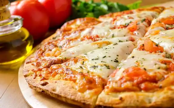 Sin levadura ni conservantes: cómo hacer una deliciosa pizza casera y saludable
