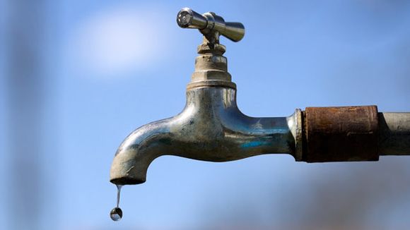 Baja presión y cortes de agua en Rosario y alrededores por una falla