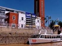 La Fluvial.