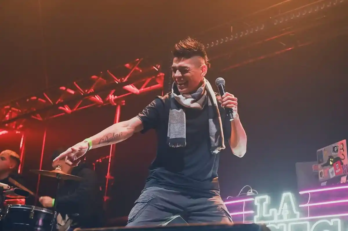 Este sábado. MC Caco presenta sus canciones más populares
