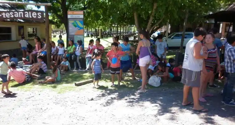 Escuelas de Verano: “Los chicos de Castro sólo tendrán comedor”
