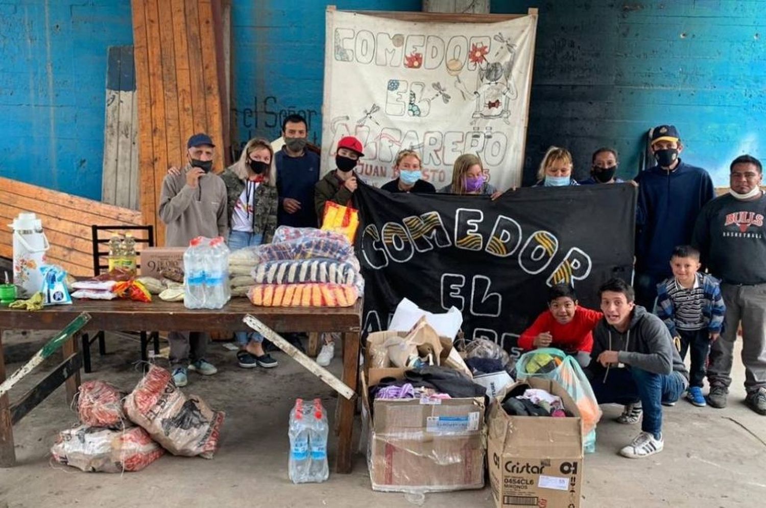 El comedor «El Alfarero» recibió donaciones desde Rosario Ayuda