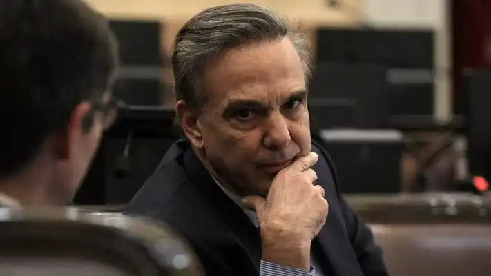 Pichetto afirmó que “es importante que la Ley Bases salga”, pero le dejó una advertencia al Gobierno