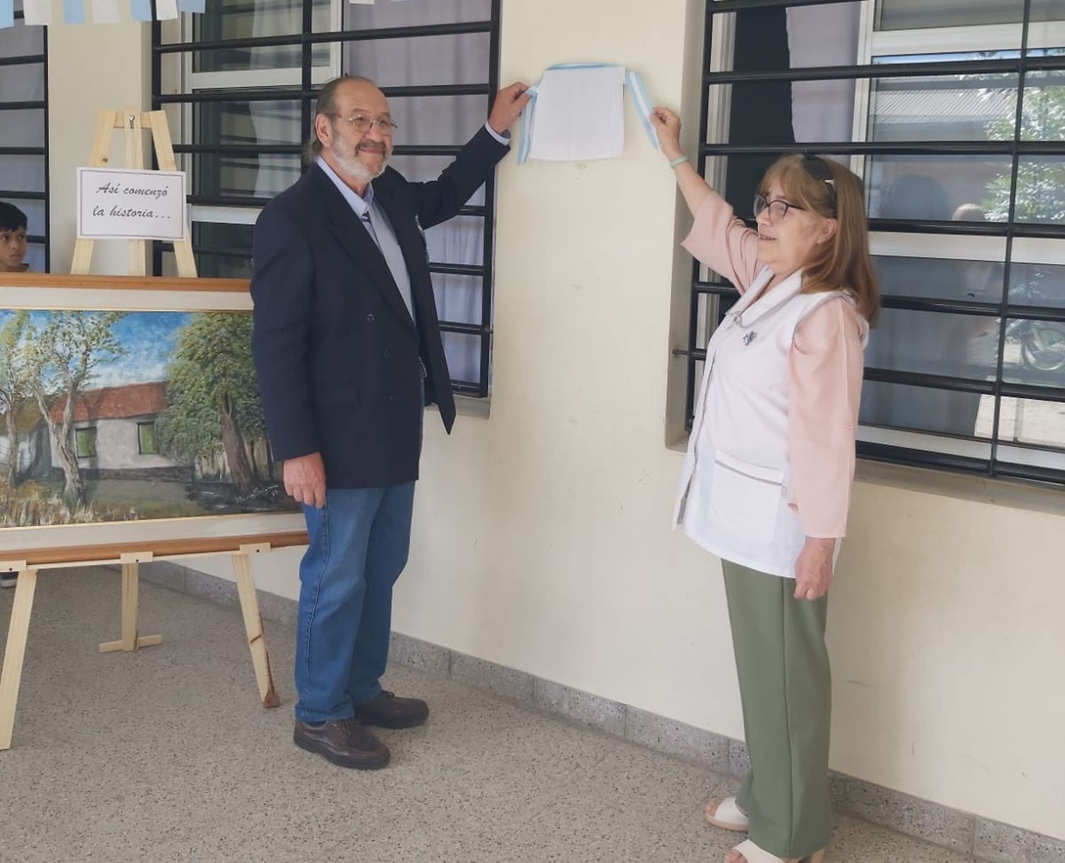 Continúan los homenajes a los ex combatientes de Malvinas en escuelas de la ciudad