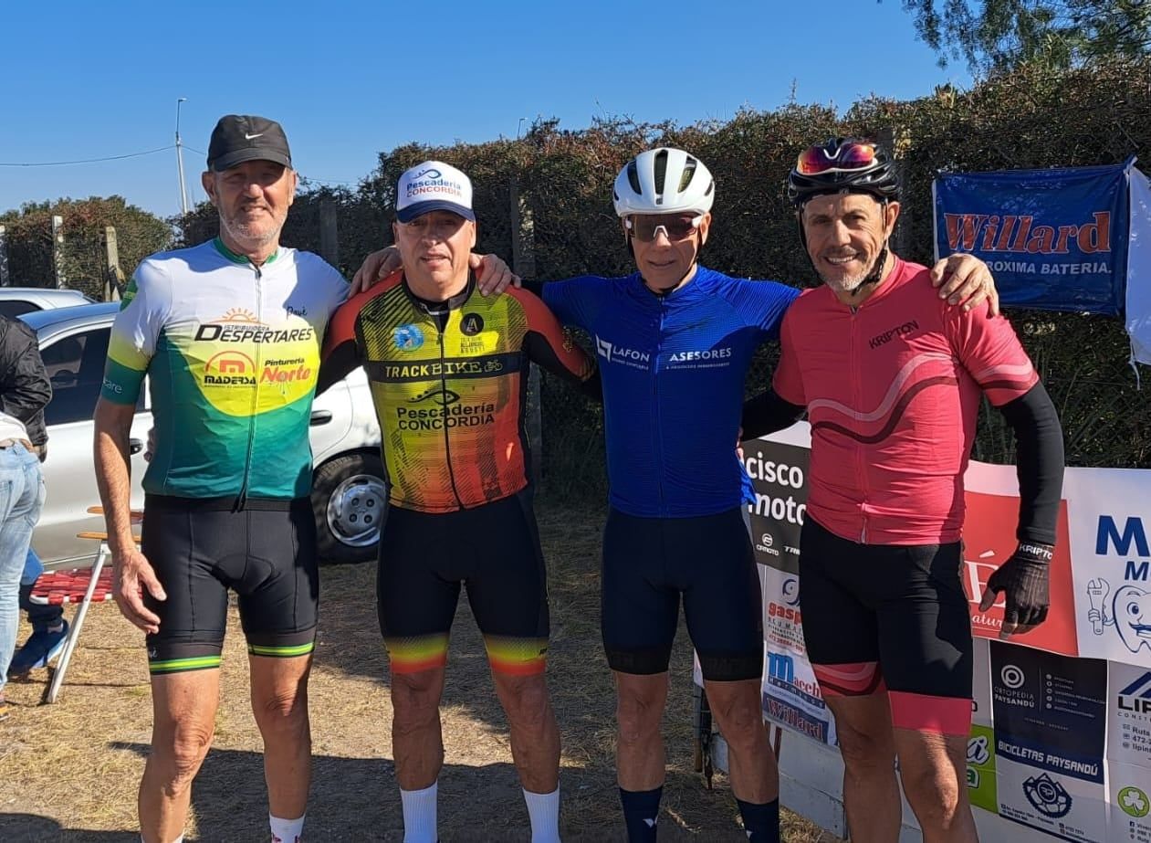 Pedalistas de nuestra ciudad se presentaron en una nueva fecha del torneo de Invierno en Paysandú, en la República Oriental del Uruguay.