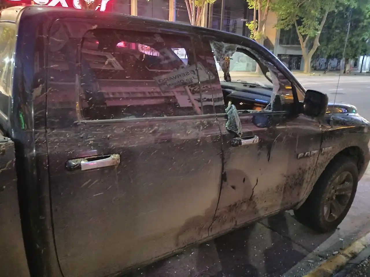 La maniobra fue vista por las cámaras del Centro de Operaciones y Monitoreo.