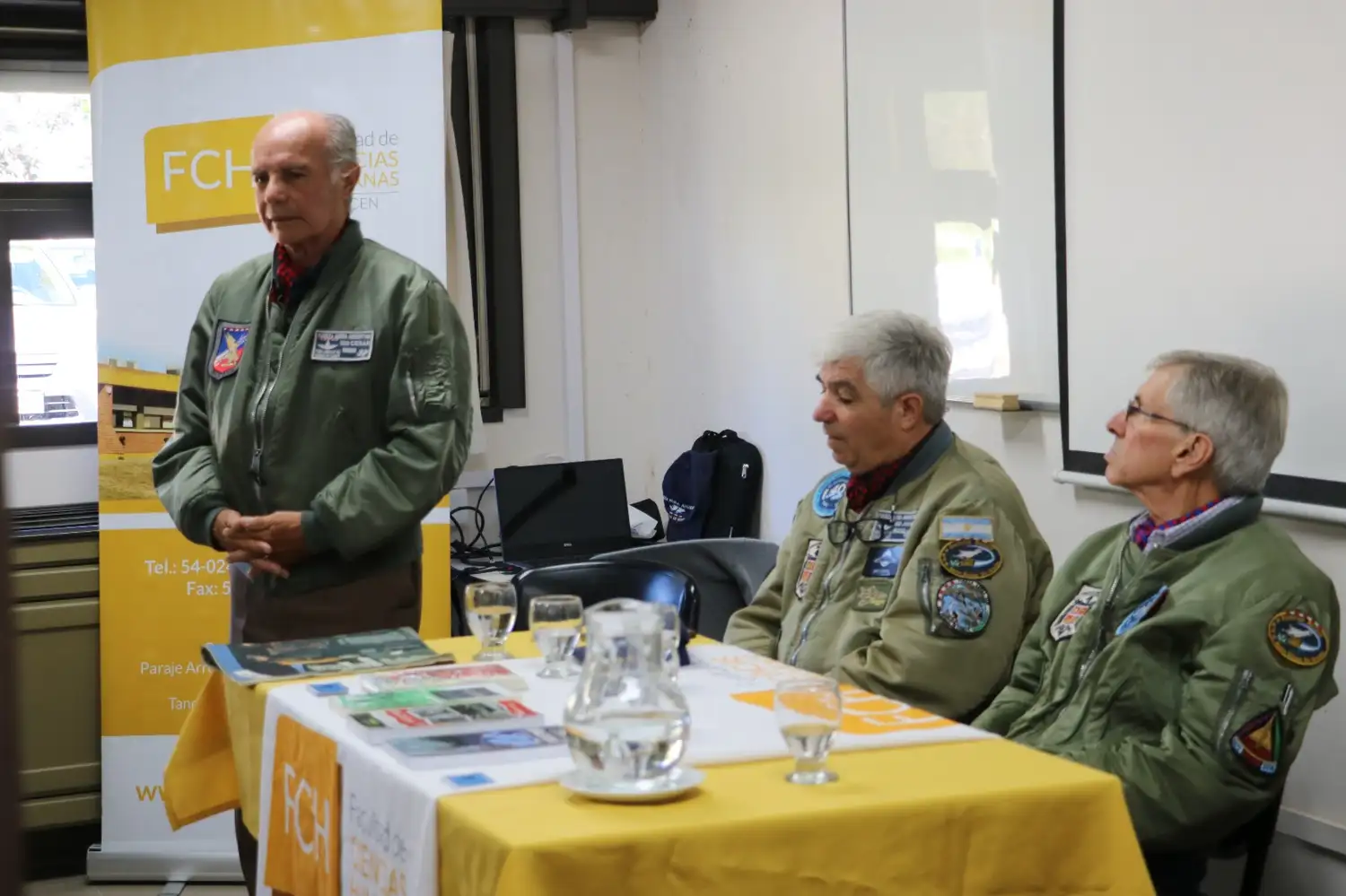 El evento contó con la participación de los veteranos César Román, Carlos Ferraro y José Pascual.