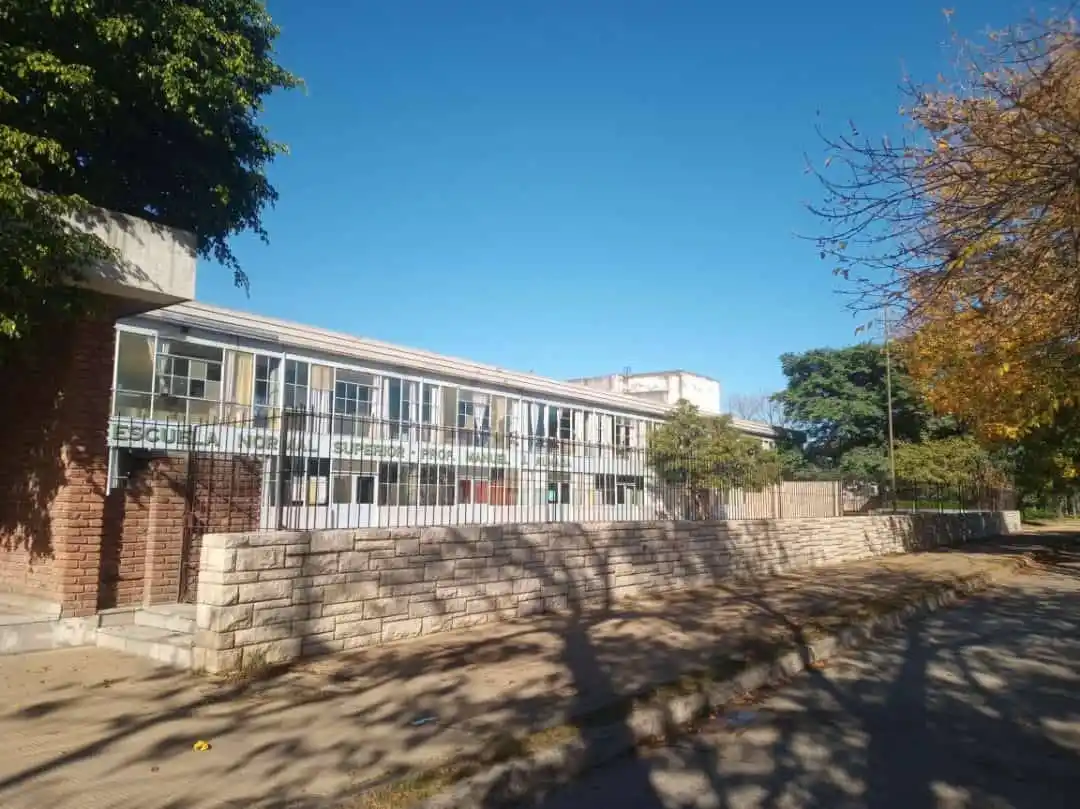 El Consejo Escolar informa sobre el estado de la obra de gas en la Escuela Normal y busca soluciones urgentes