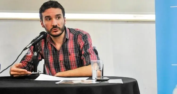 Javier Planas, director de Investigaciones de la Biblioteca Nacional, en el 40 aniversario del Centro de Estudios Históricos