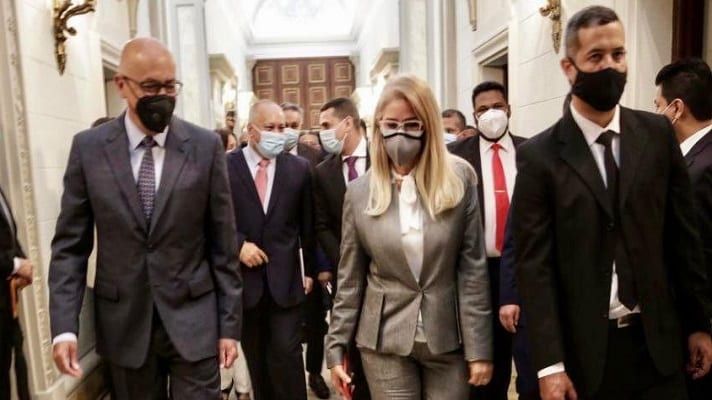«No van a venir a pedir negociación sin devolver lo robado»: Jorge Rodríguez sobre el diálogo