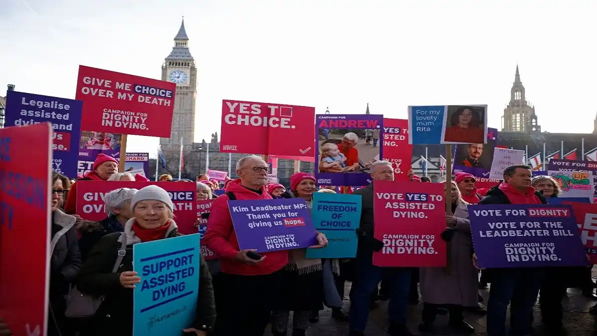 LEY de MUERTE ASISTIDA avanza en el CONGRESO del Reino Unido en medio de polémica ética y religiosa