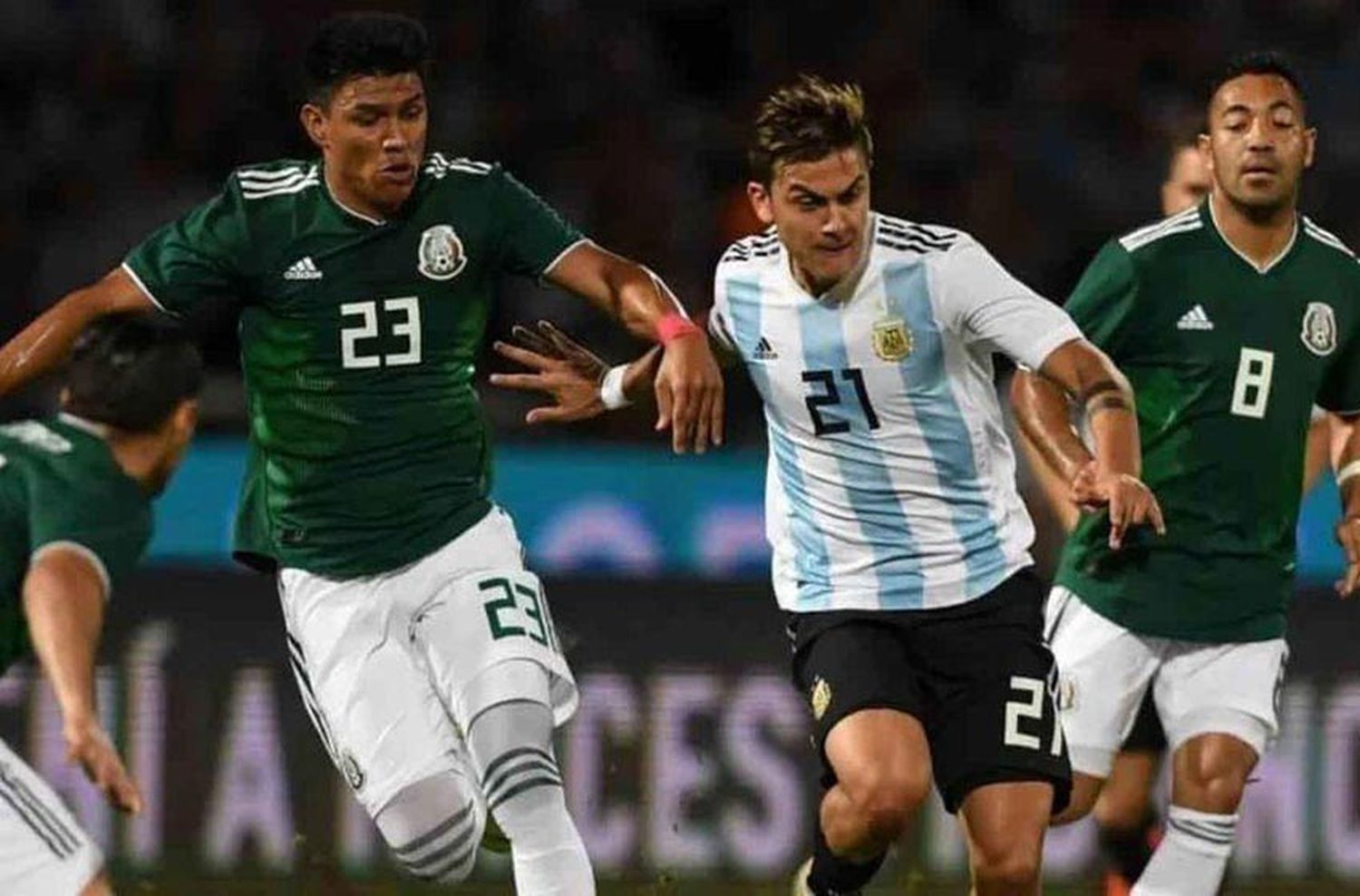 Argentina se mide ante el México del Tata Martino