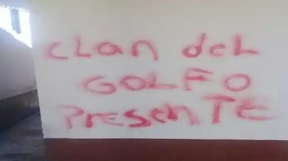 PÁNICO Y TERROR en Urabá y Bajo Cauca por panfletos con amenazas del Clan del Golfo tras captura de Otoniel