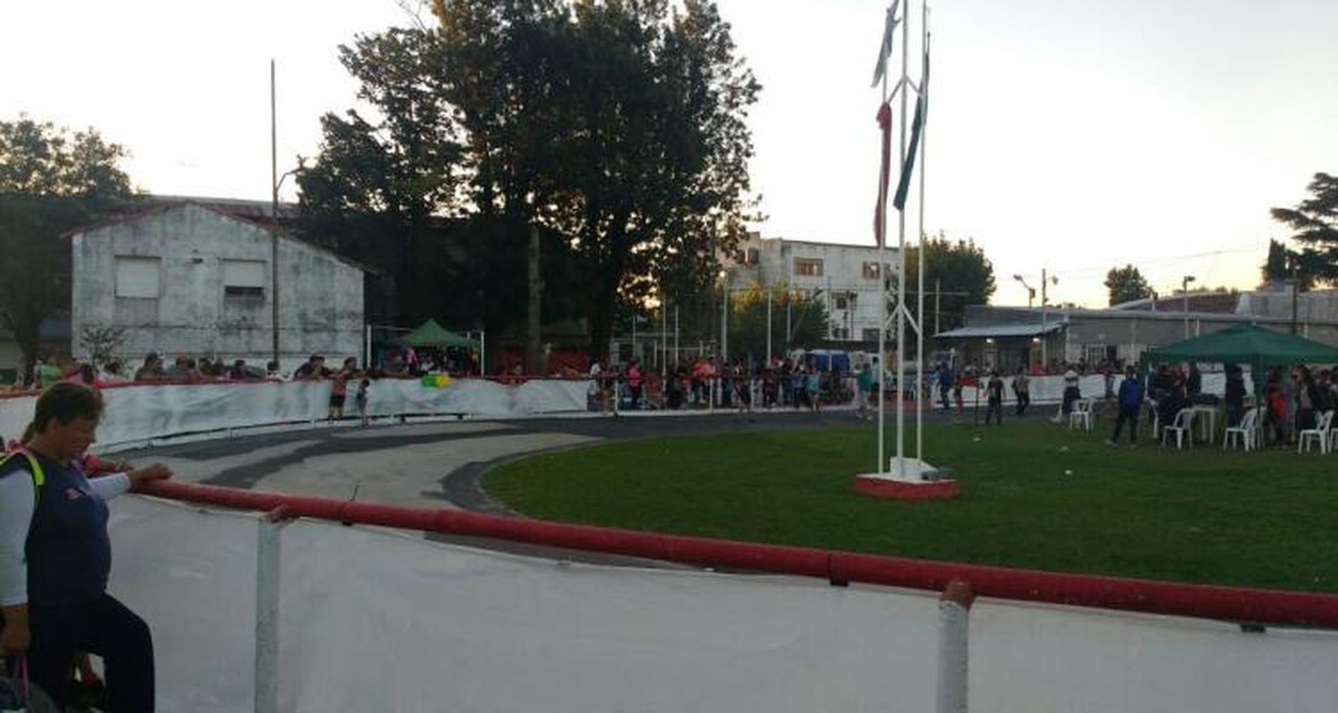 Patín Carrera San Pedro se presentó en Paso del Rey