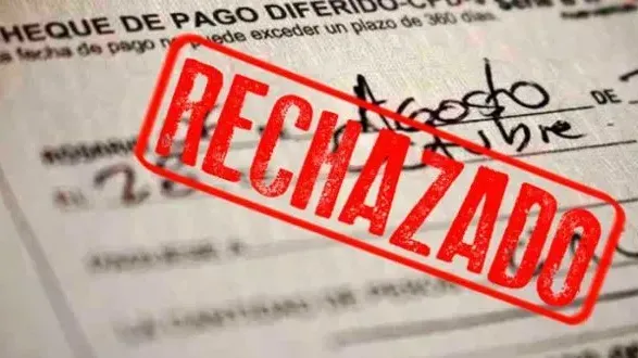 Se triplicaron los cheques rechazados por falta de fondos en un año