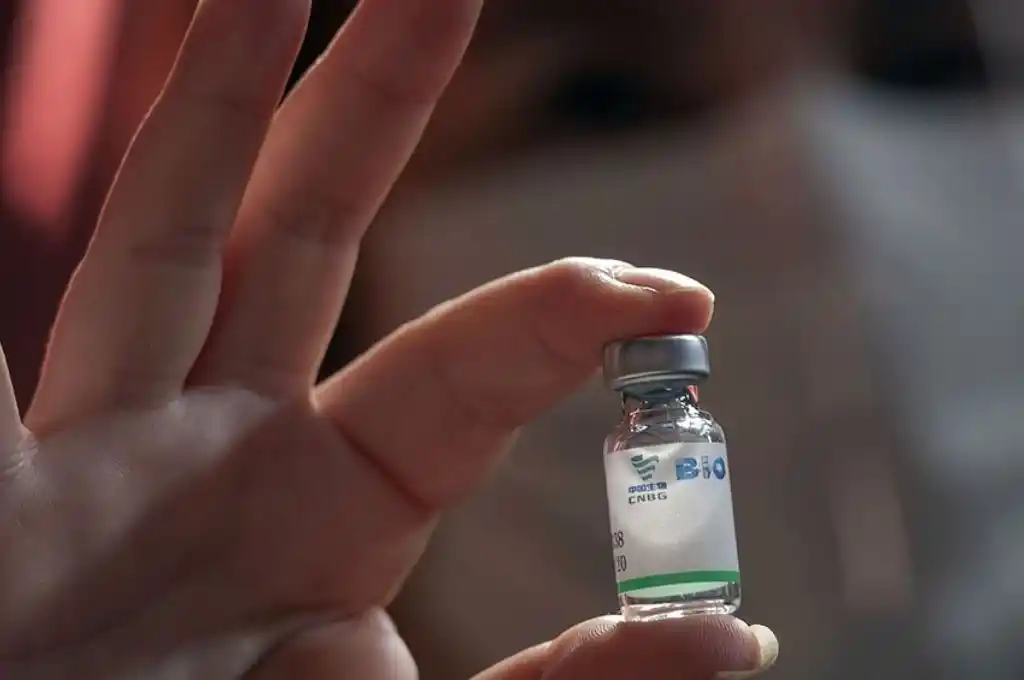 Arribaron 60.300 dosis de la vacuna Sinopharm a la provincia