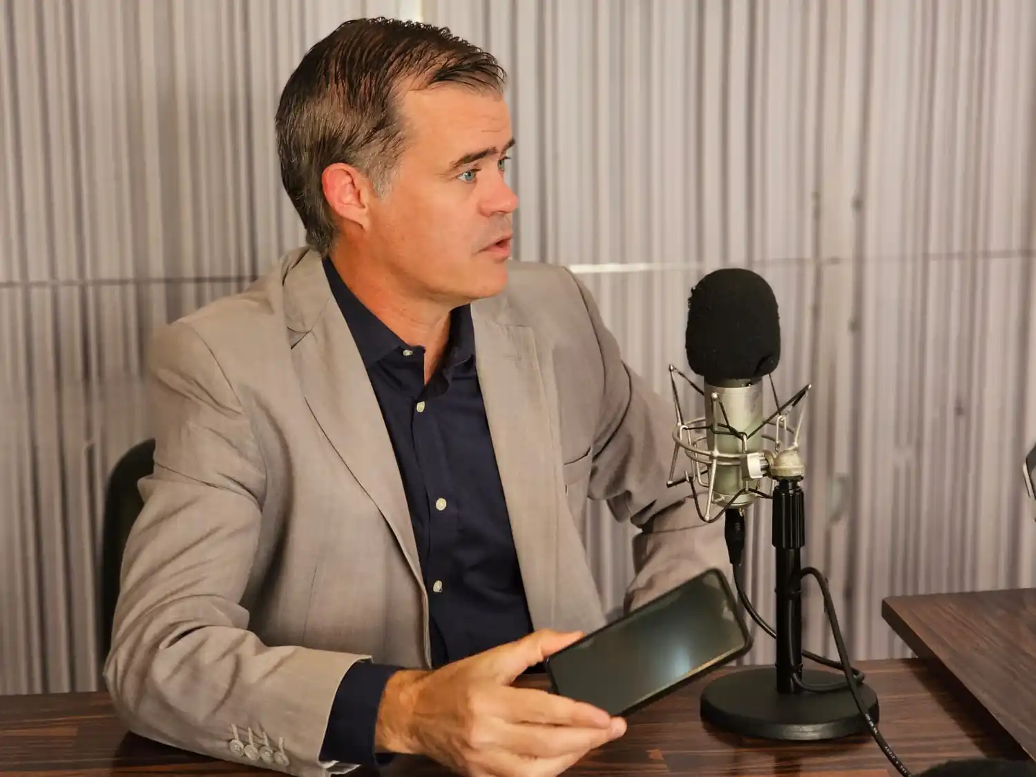 Martín Piaggio: "La gente no va a elegir vender órganos ni andar armada por la calle"