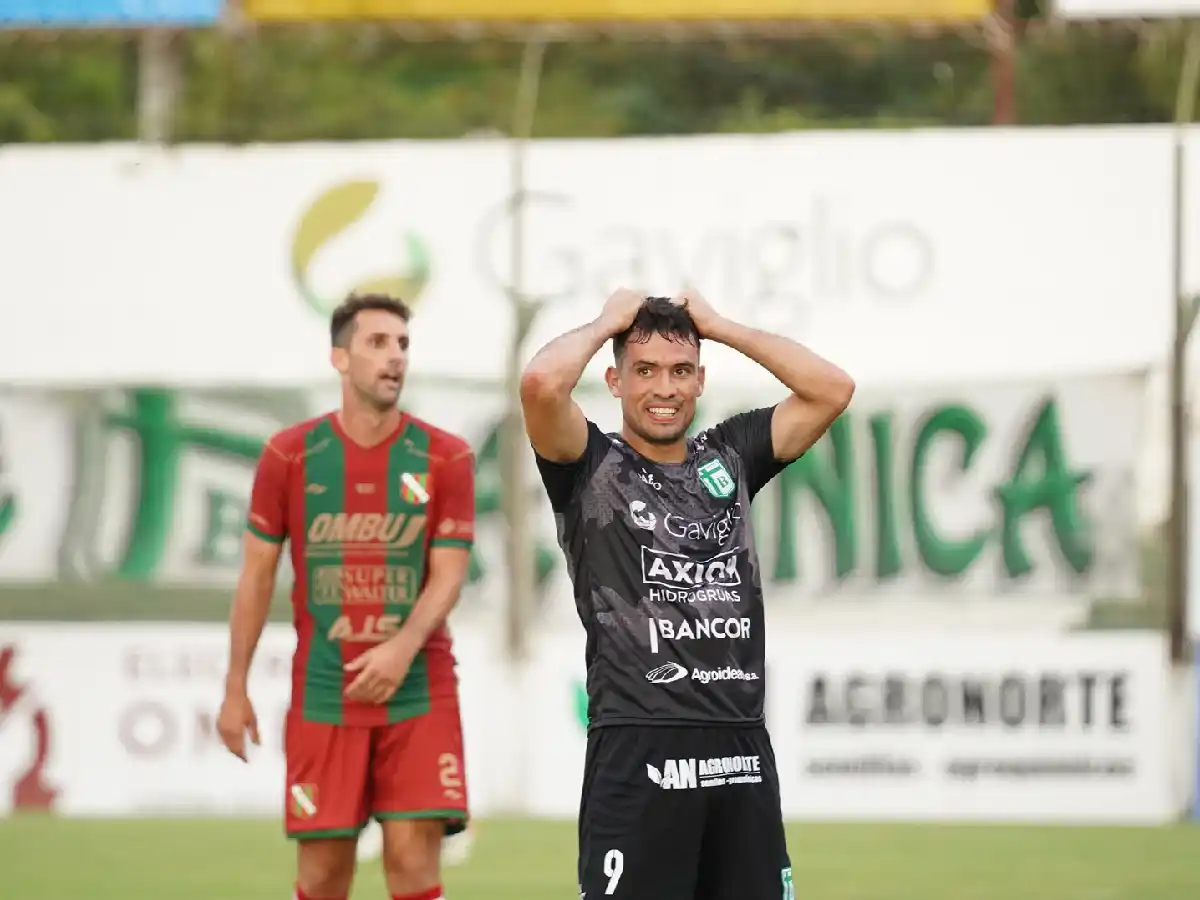 No puede ganar en casa