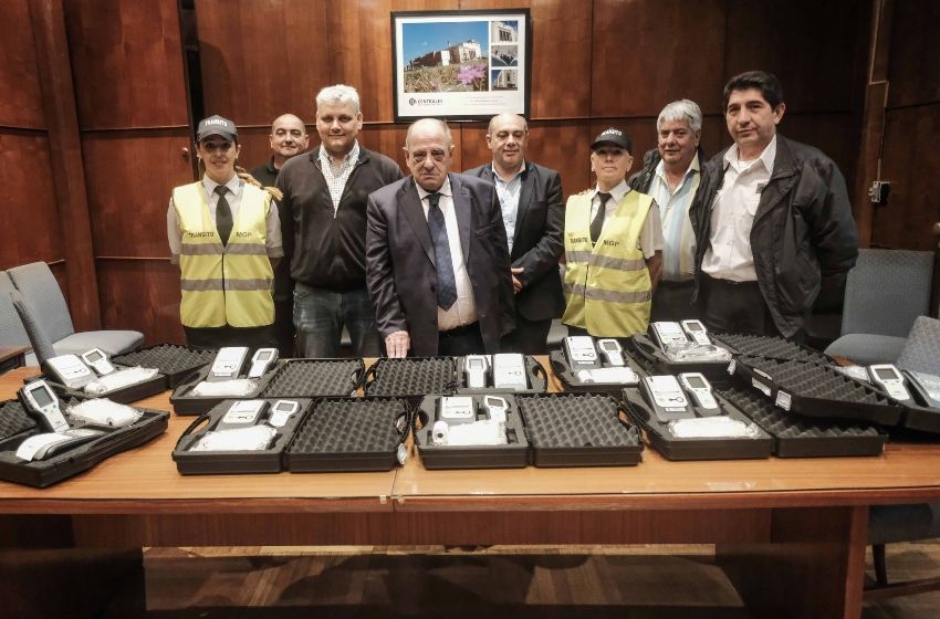 Alcoholímetros: "Recibí 1 que no funcionaba y con estos nuevos, vamos a entregar 20"