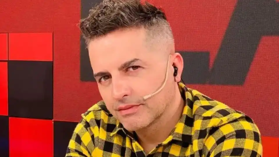 Ángel de Brito se va del país: ¿Qué pasó?