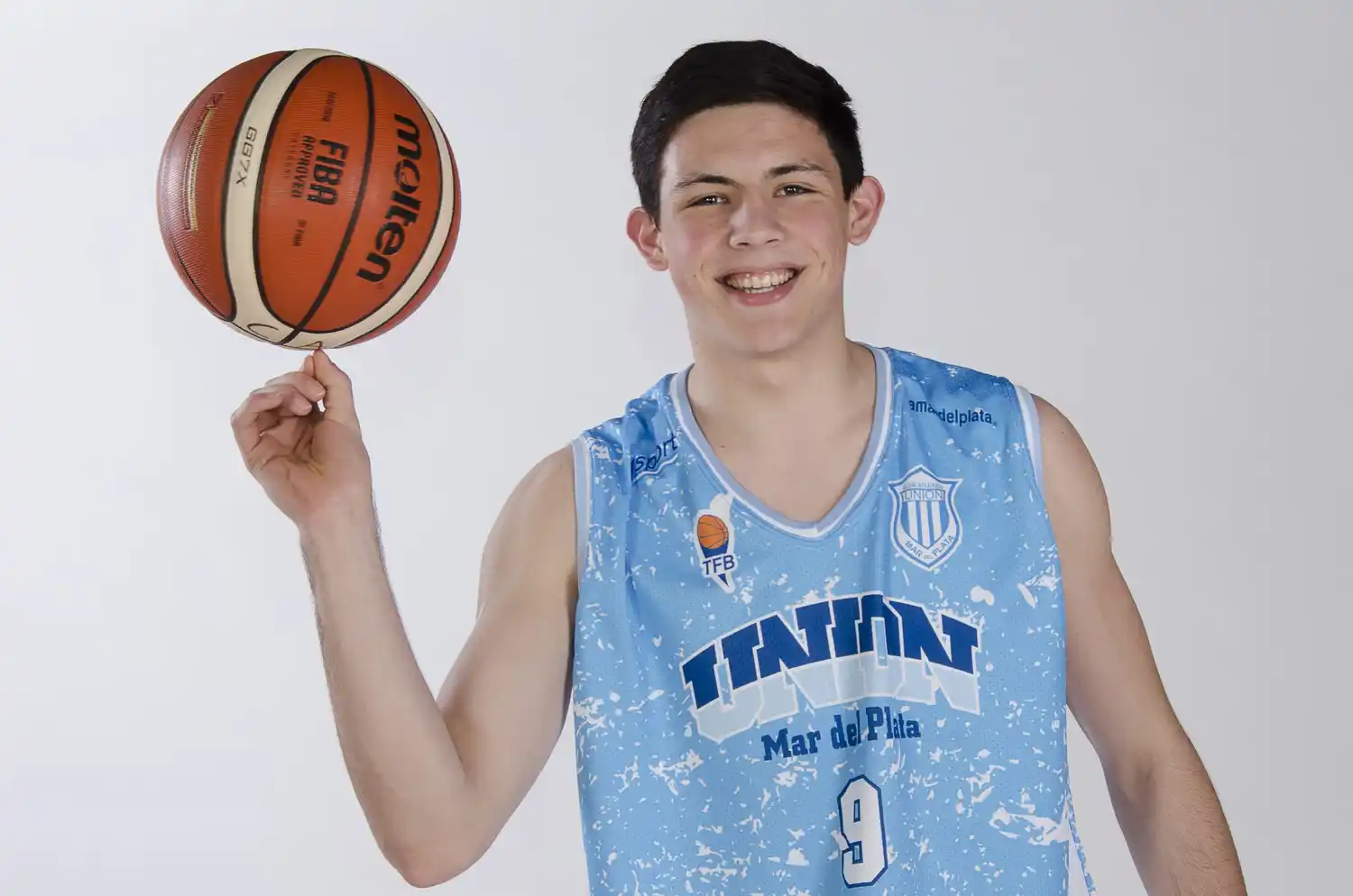 Jara: “La química del equipo recién está en 6 puntos”