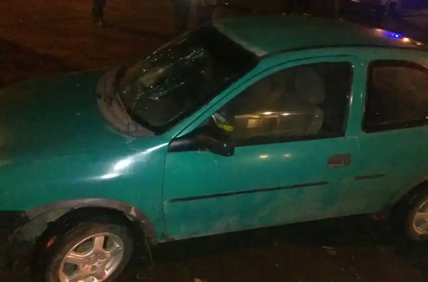 Dos hospitalizados tras ser embestidos por un conductor borracho