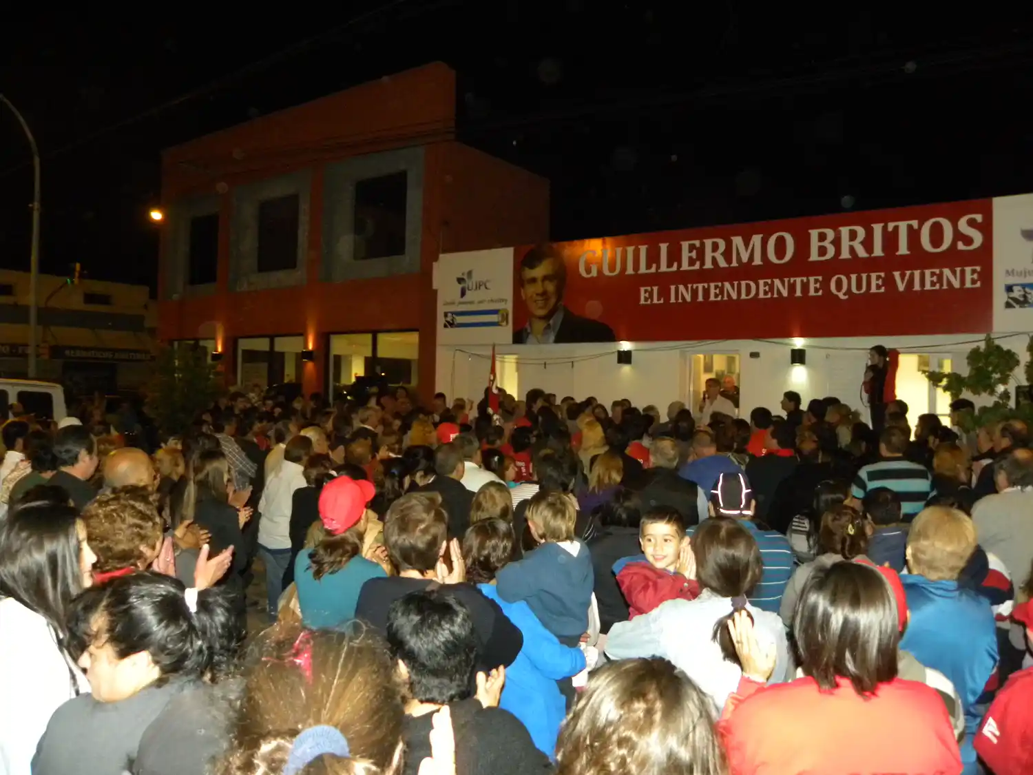  Chivilcoy: Britos anunció su candidatura a Intendente en 2015