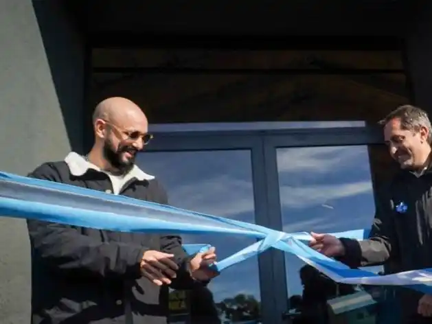 Abel Pintos durante la inauguración del campo La Matera.