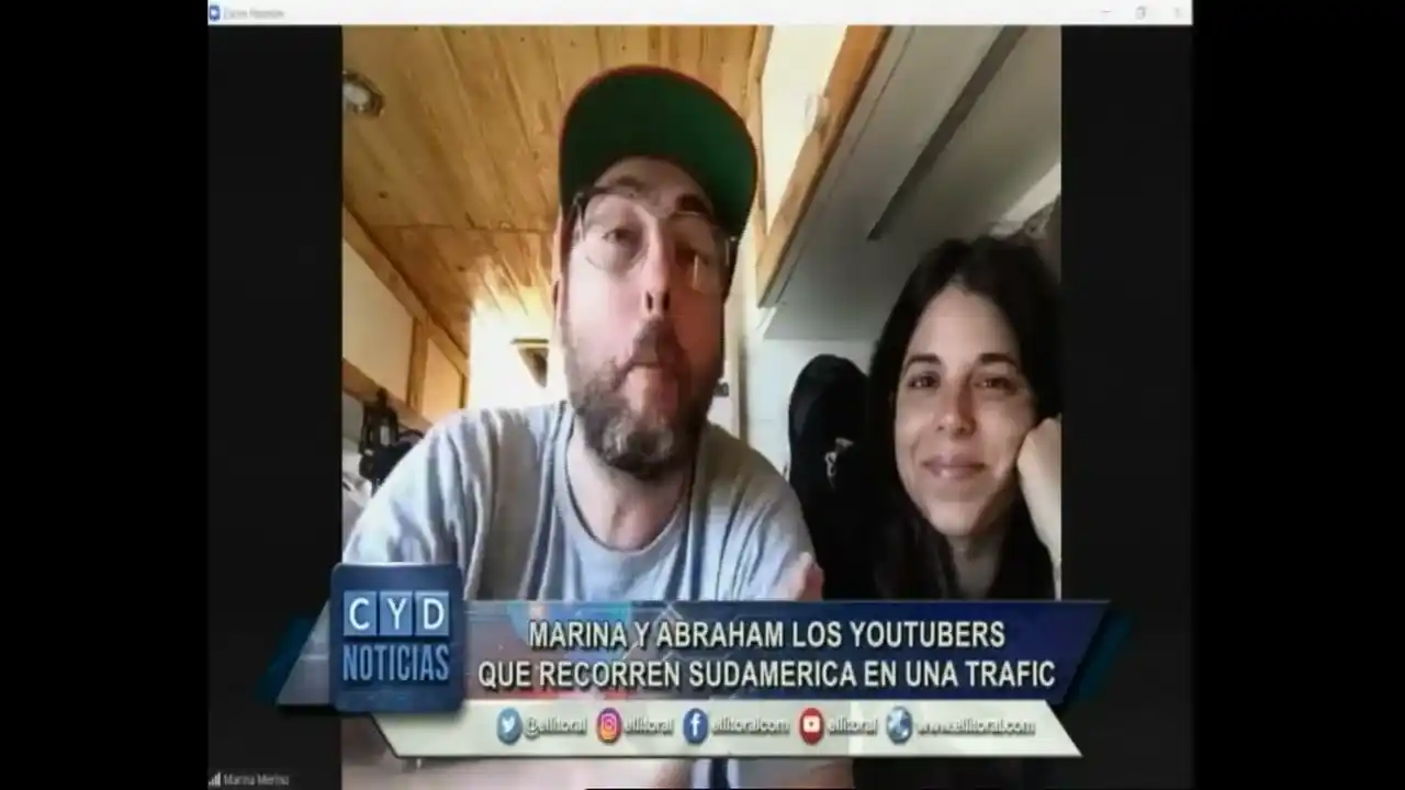 Marina y Abraham dos youtubers españoles sueltos en la cancha de Colón