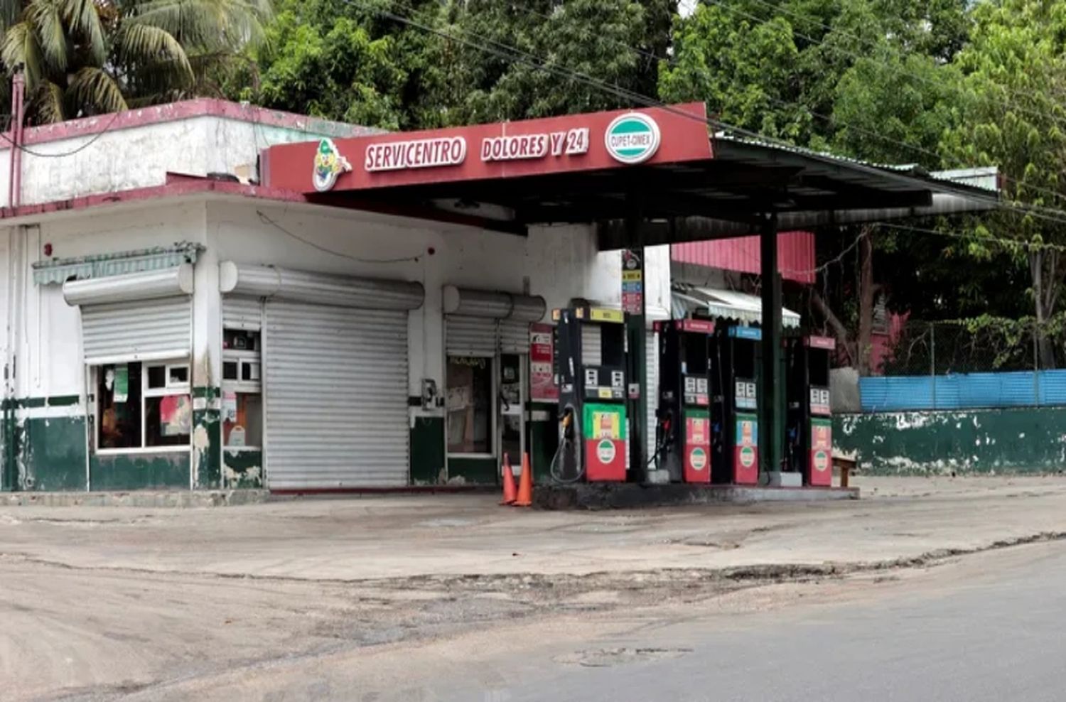 La escasez de combustible sacude a Cuba y se suspendió el tradicional desfile del 1° de mayo