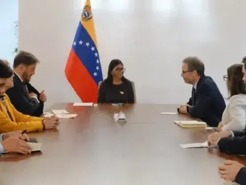 Cortesía