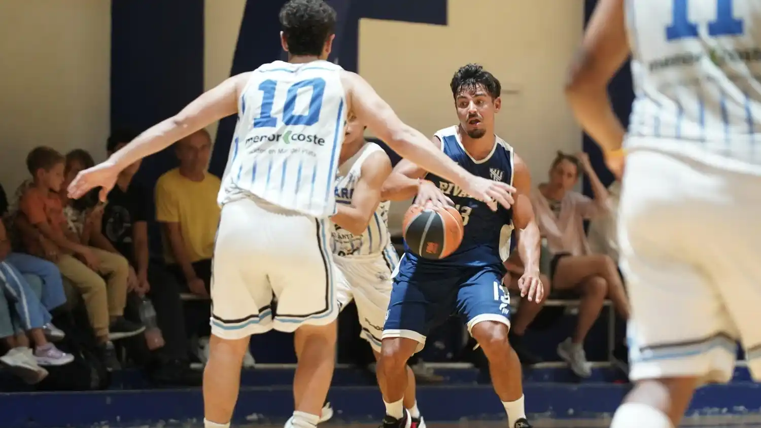 Rivadavia - Asociación Marplatense de Básquetbol