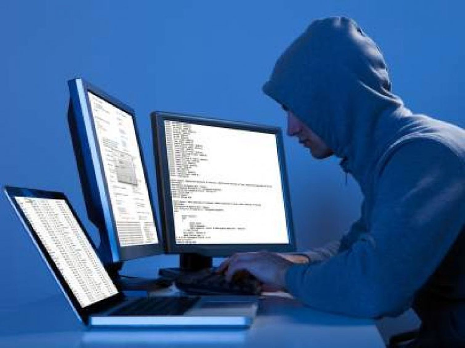 Policía advierte sobre estafas