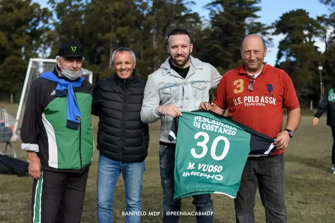 Matías Vuoso visitó la Villa Deportiva de Banfield