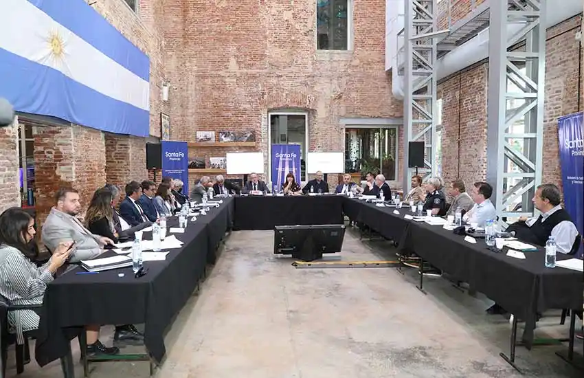 En un contexto de violencia extrema, se volvió a reunir la Junta Provincial de Seguridad