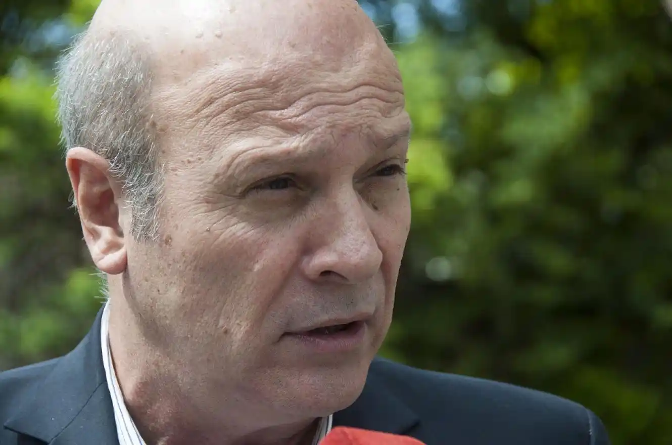 Desde el dolor de una cruel enfermedad, el Dr. Pagliotto reivindica lo actuado contra una fiscal y el Procurador