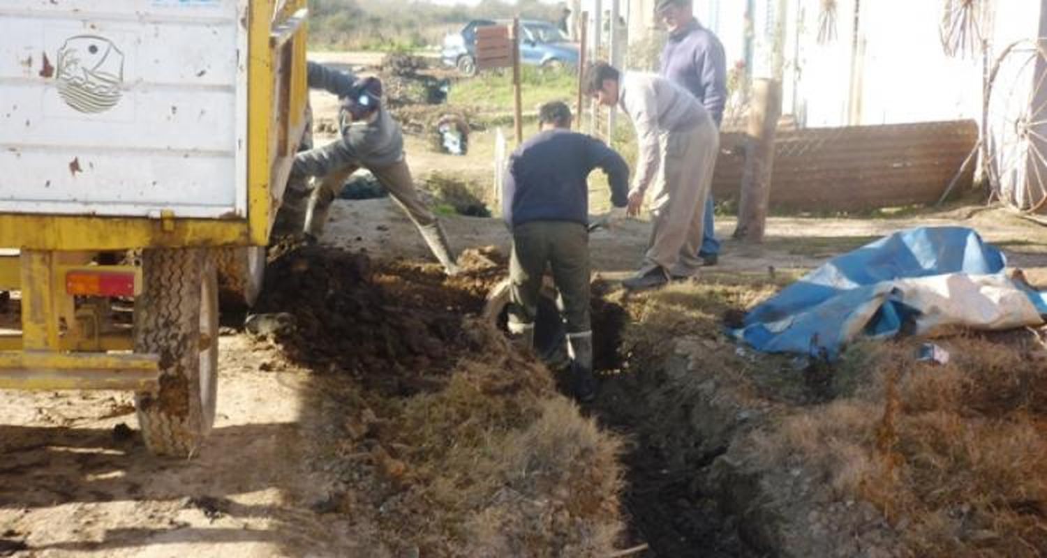 Reparan calles del Barrio Arcor