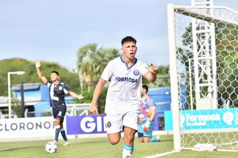 Sol de América venció a Antoniana
y San Martín empató en Corrientes