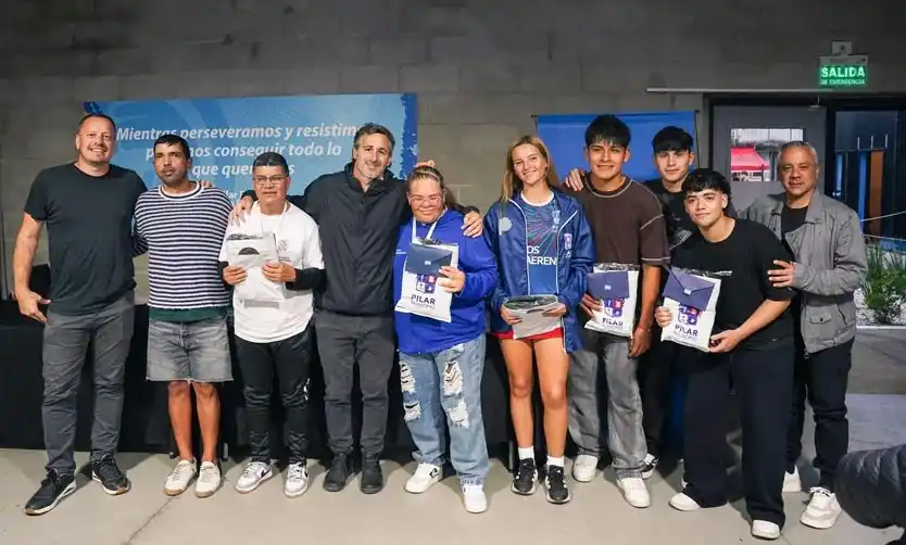 Achával reconoció a los pilarenses que participaron de los Juegos BA