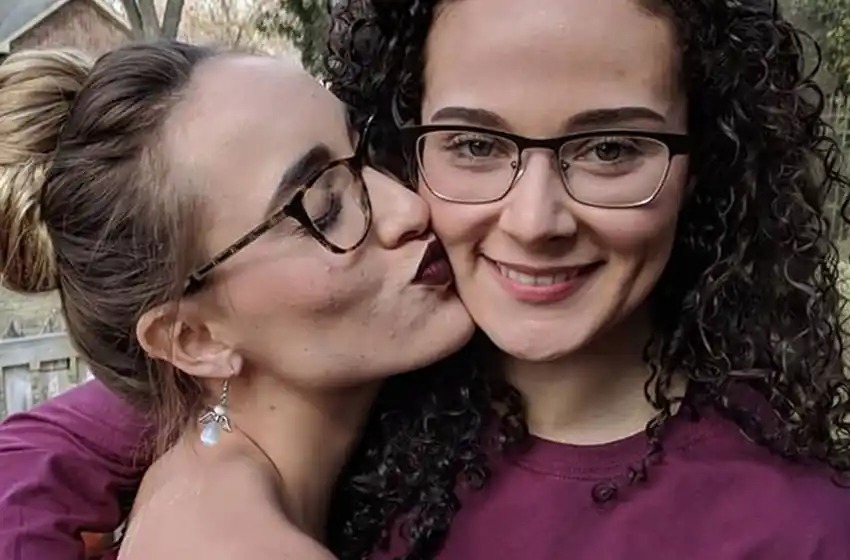 Una pareja se propuso matrimonio al mismo tiempo