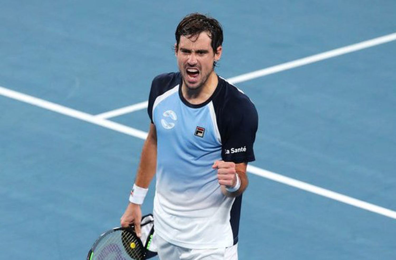 Un enorme triunfo de Pella sobre Cilic puso a Argentina en carrera para llegar a cuartos