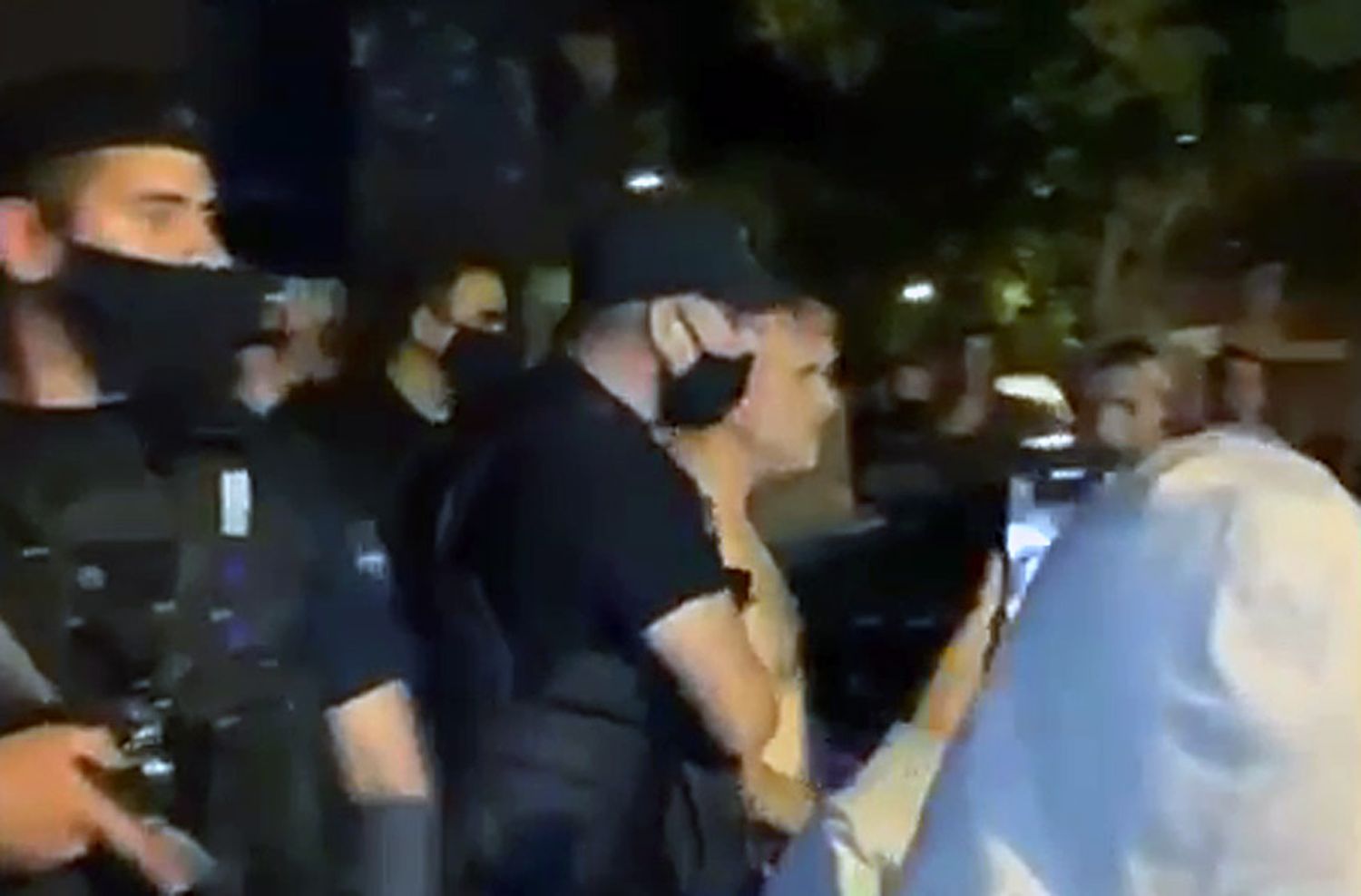 «Ayúdenme, me mata, me mata»: el testimonio de la vecina del Abasto que salvó a la joven del acusado de secuestro