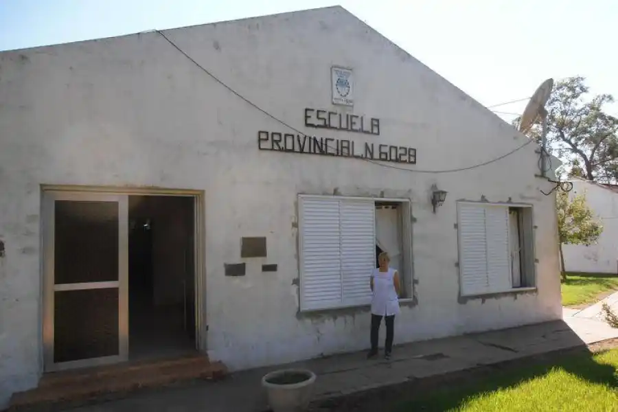 Indignación: robaron y causaron destrozos en la Escuela de San Mariano