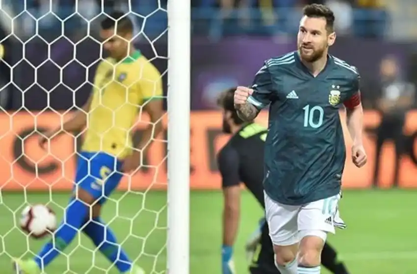 De la mano de un intratable Messi, Argentina venció en el clásico a Brasil