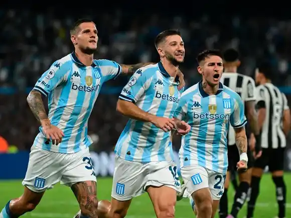 Racing golpeó fuerte en Avellaneda y sueña con la Recopa en Brasil