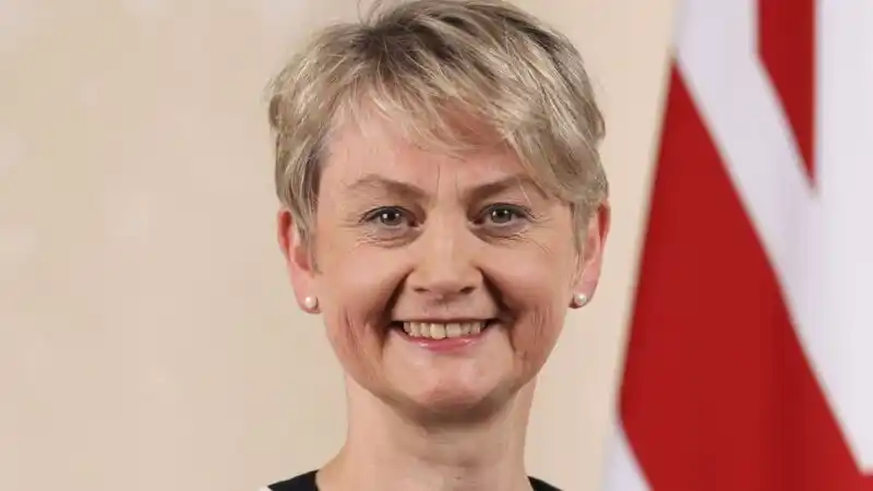 La canciller del Reino Unido, Yvette Cooper, afirmó que la soberanía de las Islas Malvinas reside en Gran Bretaña, según publicó este viernes en su cuenta oficial de X.