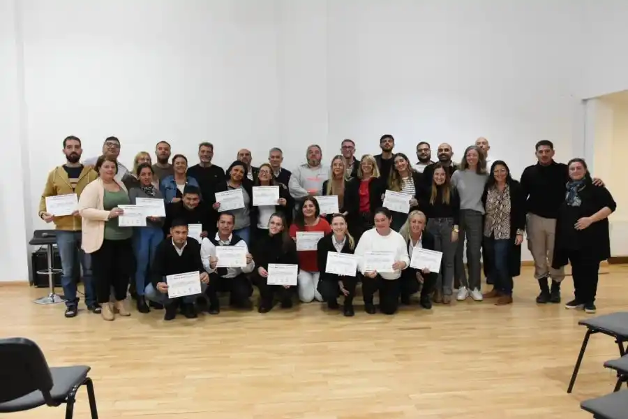 Nueva entrega de certificados de la Diplomatura en Gestión para el Desarrollo Territorial