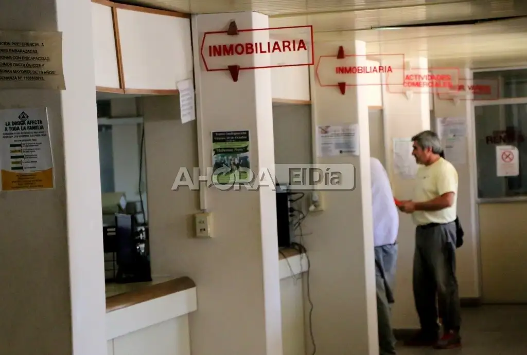 Un golpe al bolsillo: Las tasas municipales del 2023 llegarán con un aumento del 92%