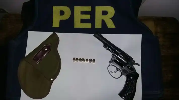 Allanamiento: secuestran un arma en causa por amenazas