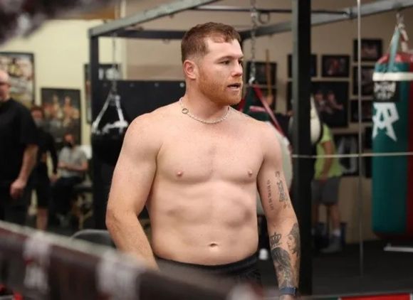 Una pelea entre Canelo Álvarez y Manny Pacquiao: la IA ya eligió al ganador